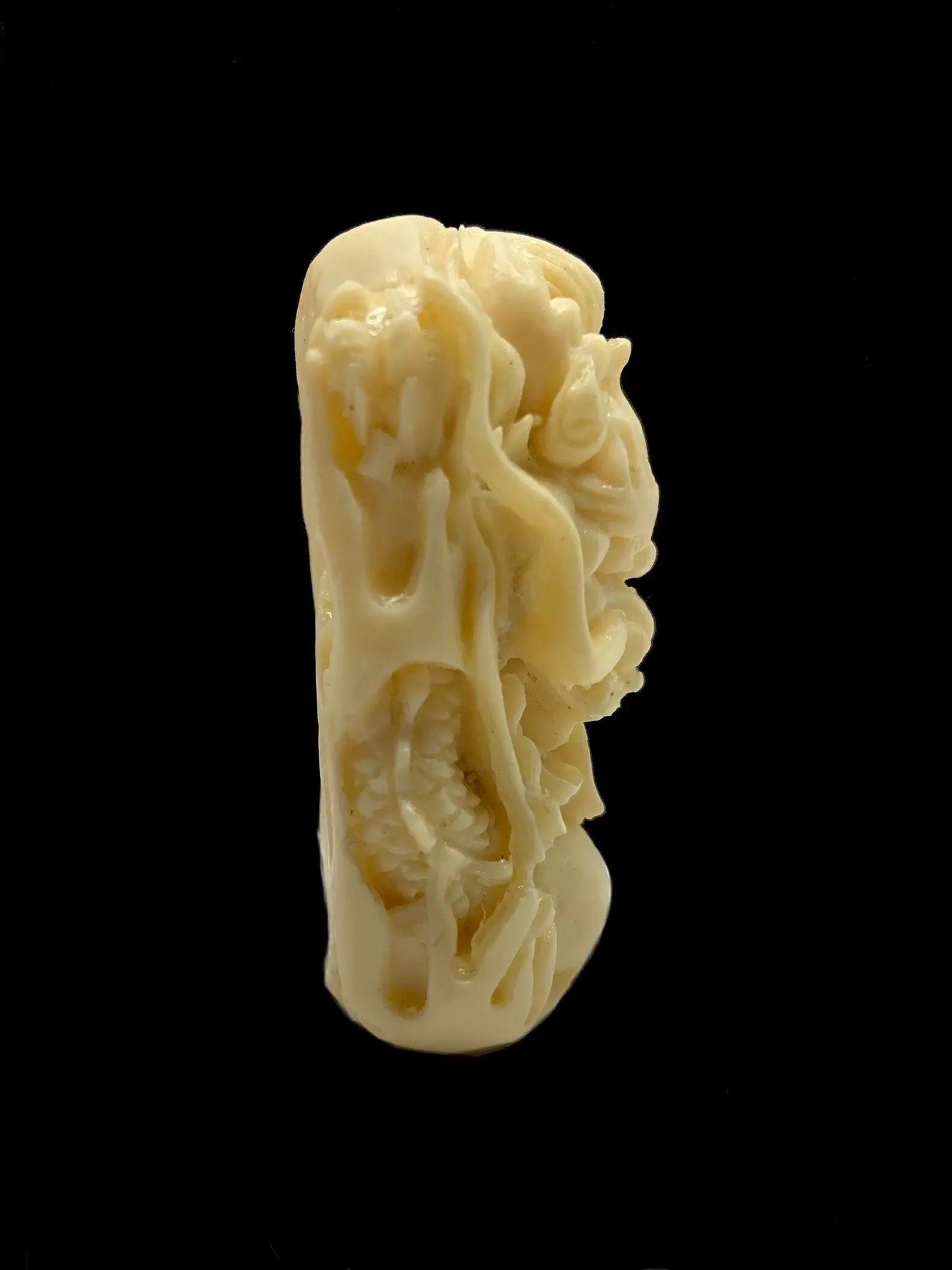 Chinese Dragon (龙) with Flaming Pearl (宝珠) Antler Carving Tarazed Gems & Jewellery